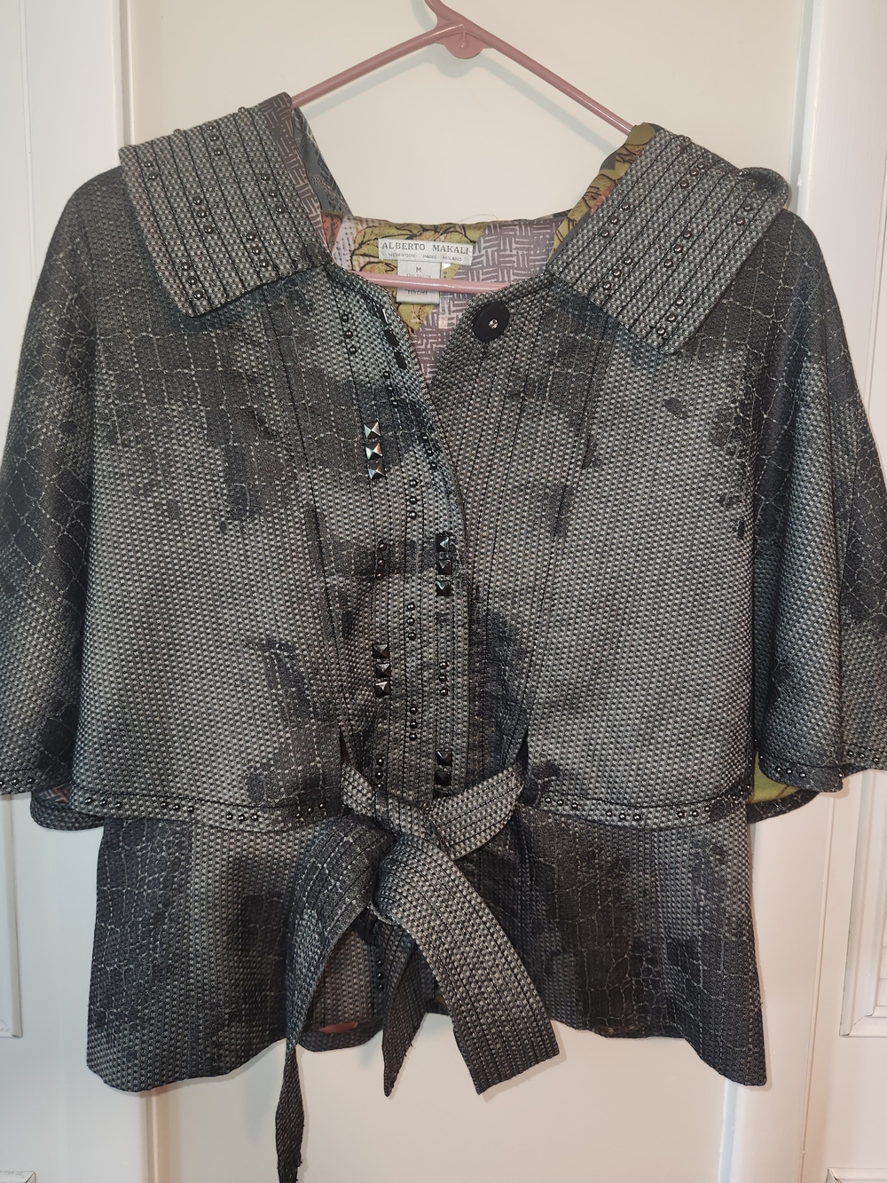 Alberto Makali Black Textured Tie-Waist Short Jacket